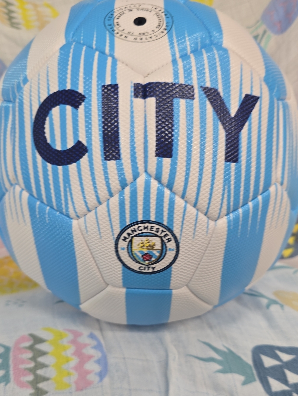 Kids Soccer Ball - Manchester City FC -Light Blue And White